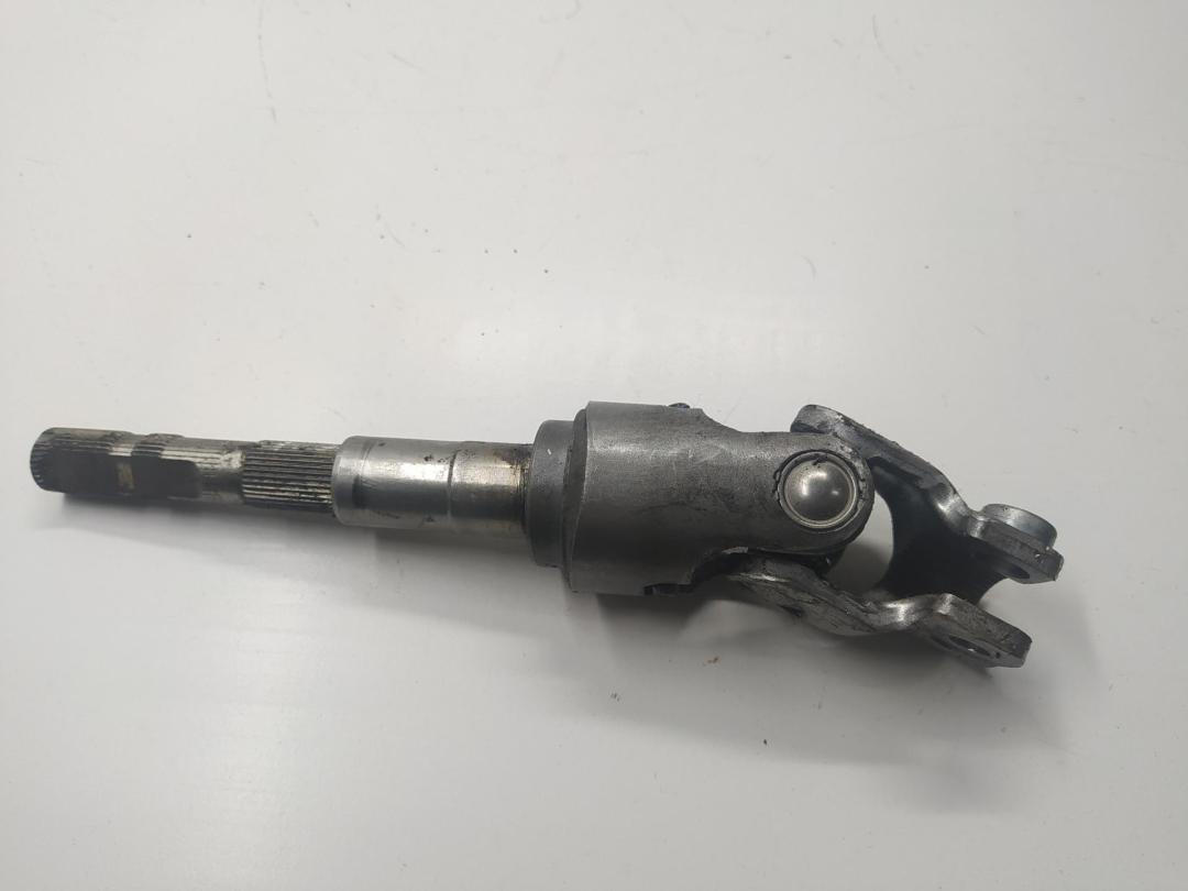 рулевой карданчик Mazda 323P BA 1998, 1.3 л., бензин, МКПП, синий, хетчбэк 3 дв.