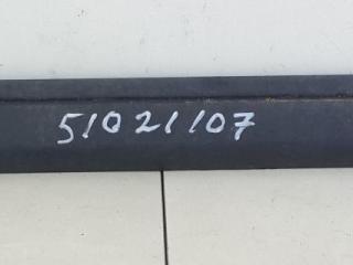 молдинг двери задней правой Mercedes-Benz E-Класс W124 [2-й рестайлинг] 1994, 2.5 л., дизель, МКПП, красный, универсал