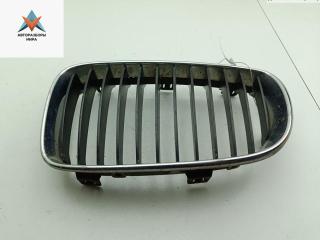 заглушка (решетка) в бампер BMW 1 серия E81/E82/E87/E88 [рестайлинг] 2009, 2.0 л., дизель, МКПП, серый, хетчбэк 5 дв., 51137166439