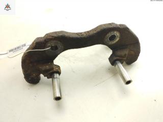 скоба суппорта Mazda 3 BK 2003, 1.4 л., бензин, МКПП, белый, хетчбэк 5 дв.