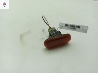 повторитель передний правый Renault Scenic 1 поколение [рестайлинг] 2000, 1.6 л., бензин, МКПП, красный, минивэн, 7700822136