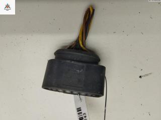 разъем (фишка) проводки Volkswagen Sharan 1 поколение [рестайлинг] 2001, 1.8 л., бензин, МКПП, чёрный, минивэн