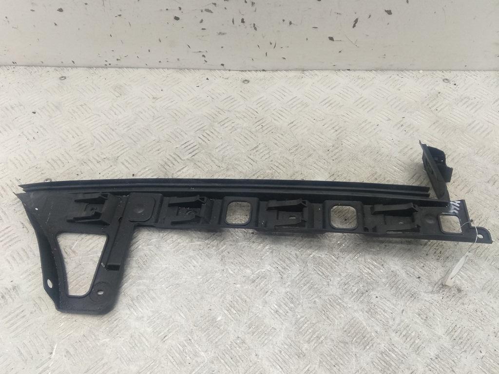 кронштейн заднего бампера Volkswagen Passat B6 2007, 2.0 л., дизель, робот, серый, седан, 3C5807393A - фото №1