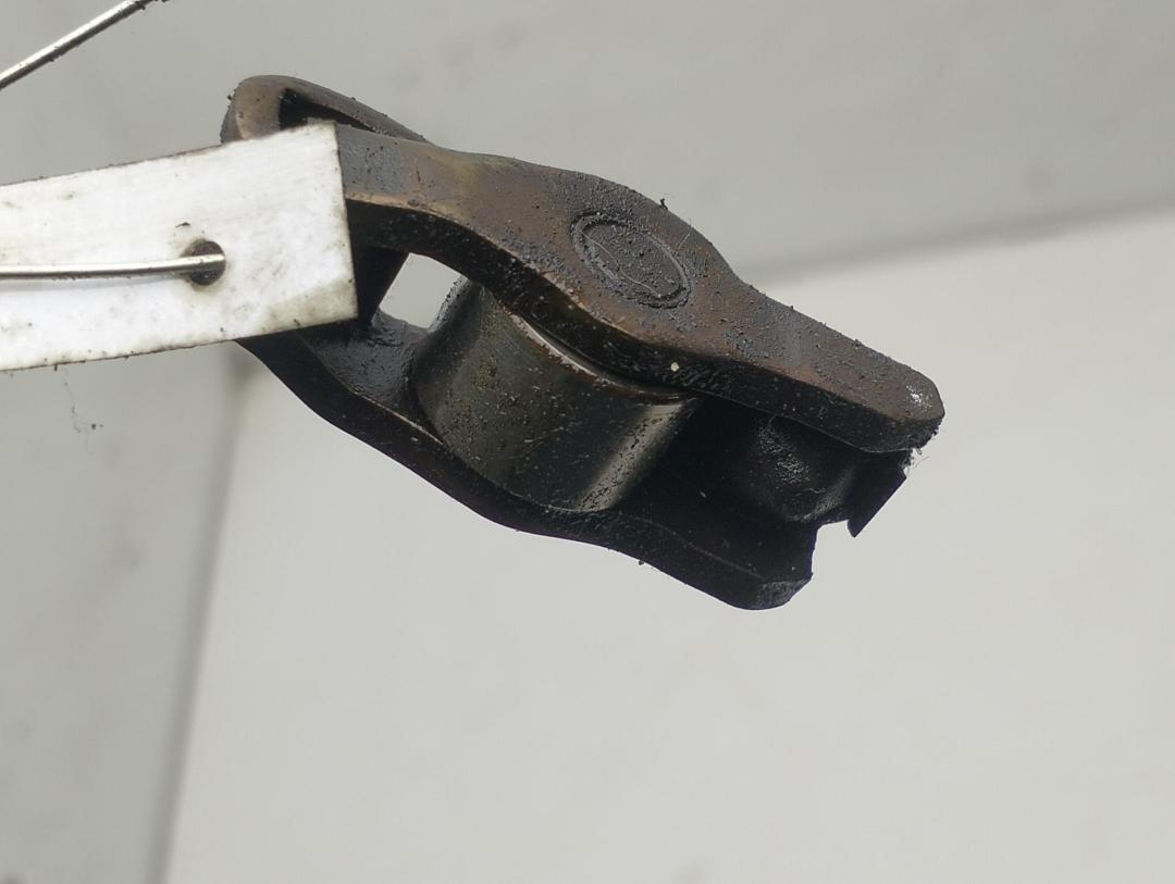 коромысло клапана (рокер) Peugeot 307 2004, 1.4 л., бензин, МКПП, серый, универсал, KFU, ET3J4