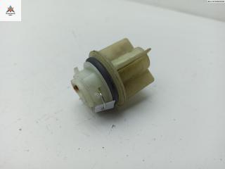 Патрон лампы указателя поворота Opel Zafira 1 поколение (A) 2001, 1.8 л., бензин, МКПП, серый, минивэн, VALEO