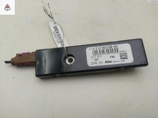 усилитель антенны Mercedes-Benz E-Класс W212/S212/C207/A207 [рестайлинг] 2014, 2.2 л., дизель, АКПП, бежевый, универсал, A2128202289