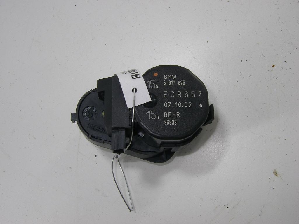 моторчик заслонки печки BMW 7 E65/E66 2002, 4.4 л., бензин, АКПП, чёрный, седан, 6911825
