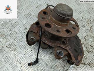 ступица передняя левая Mercedes-Benz C-Класс W203/S203/CL203 2003, 1.8 л., бензин, МКПП, серый, универсал