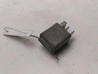 Реле стеклоочистителя (дворников) Opel Astra H/Family [рестайлинг] 2006, 1.9 л., дизель, МКПП, серый, универсал, 13100504