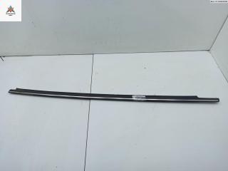 Молдинг стекла двери наружный Opel Vectra B [рестайлинг] 2000, 1.8 л., бензин, МКПП, чёрный, универсал, 90464297