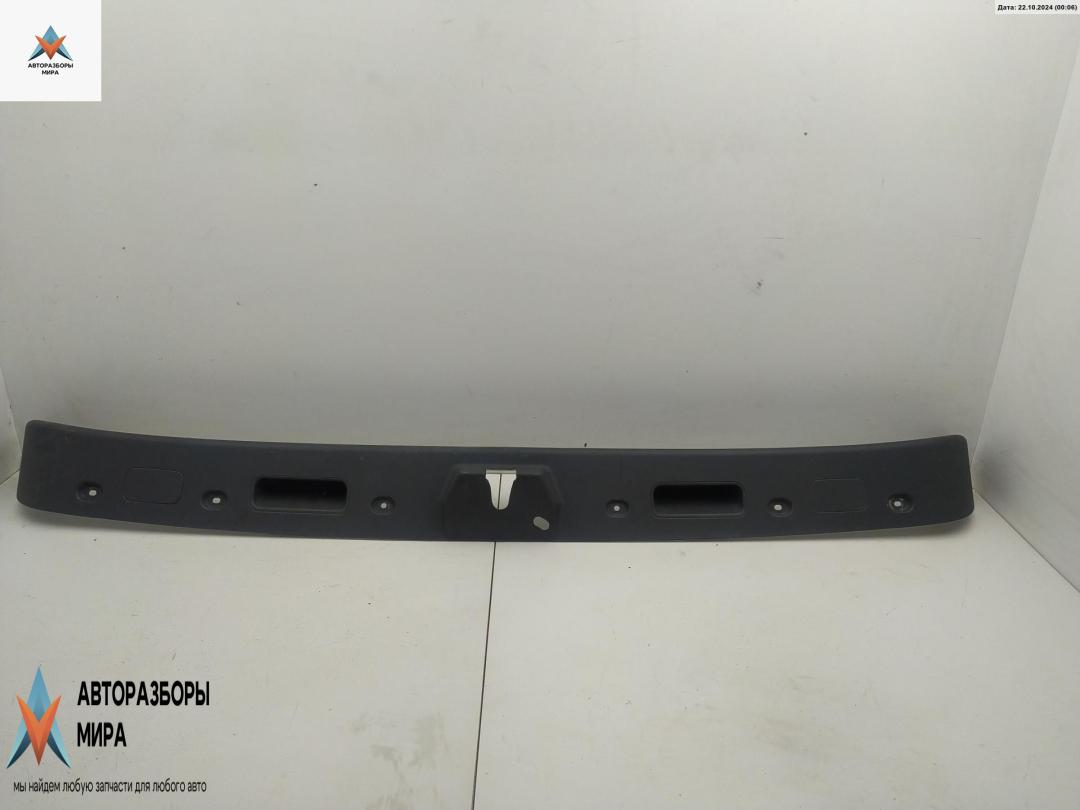 обшивка крышки багажника Mercedes-Benz E-Класс W211/S211 2003, 2.7 л., дизель, АКПП, синий, универсал, 2117470187 - фото №1