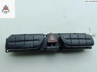 кнопка аварийной сигнализации Mercedes-Benz C-Класс W203/S203/CL203 2003, 2.2 л., дизель, МКПП, синий, седан, 2038215679