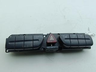 кнопка аварийной сигнализации Mercedes-Benz C-Класс W203/S203/CL203 2003, 2.2 л., дизель, МКПП, синий, седан, 2038215679