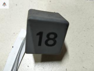 реле (прочие) Volkswagen Passat B4 1994, 2.8 л., бензин, АКПП, синий, универсал, 191937503