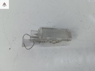 фонарь салона (плафон) Audi A4 B6 2003, 2.5 л., дизель, АКПП, чёрный, универсал, 4B0947415