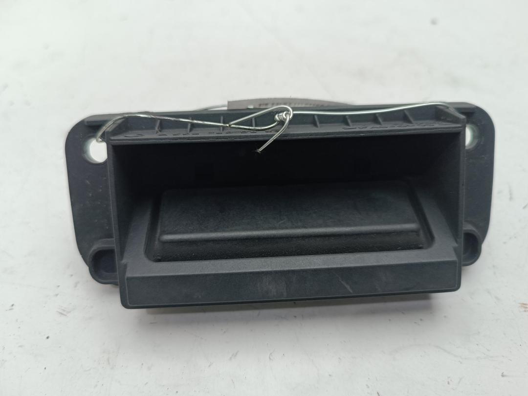 ручка крышки багажника Mercedes-Benz C W204 2007, чёрный, седан, 2047500283