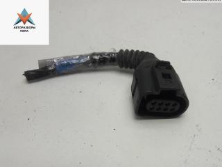 разъем (фишка) проводки Volkswagen Passat B5 1998, 2.3 л., бензин, МКПП, чёрный, универсал, 1J0973714