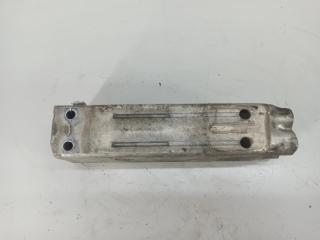 клык бампера передний правый Audi A6 C6 2005, 2.7 л., дизель, МКПП, зелёный, универсал, 4F0807134