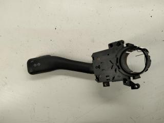 переключатель поворотов Volkswagen Passat B5+ (GP) 2001, 1.6 л., бензин, МКПП, жёлтый, универсал