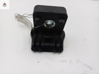 кронштейн радиатора Opel Astra J [рестайлинг] 2011, 1.4 л., бензин, МКПП, серый, хетчбэк 5 дв.