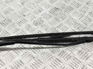 Щеткодержатель (поводок стеклоочистителя) передний Citroen Xantia 1 поколение [рестайлинг] 1999, 2.0 л., дизель, МКПП, серый, хетчбэк 5 дв.