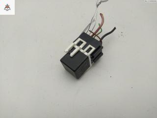 реле (прочие) Mercedes-Benz Vaneo W414 2002, 1.7 л., дизель, МКПП, серый, минивэн, 0025421319