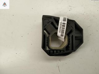 кронштейн радиатора Volkswagen Touran 1 поколение 2004, 2.0 л., дизель, МКПП, чёрный, минивэн, 1K0121267D