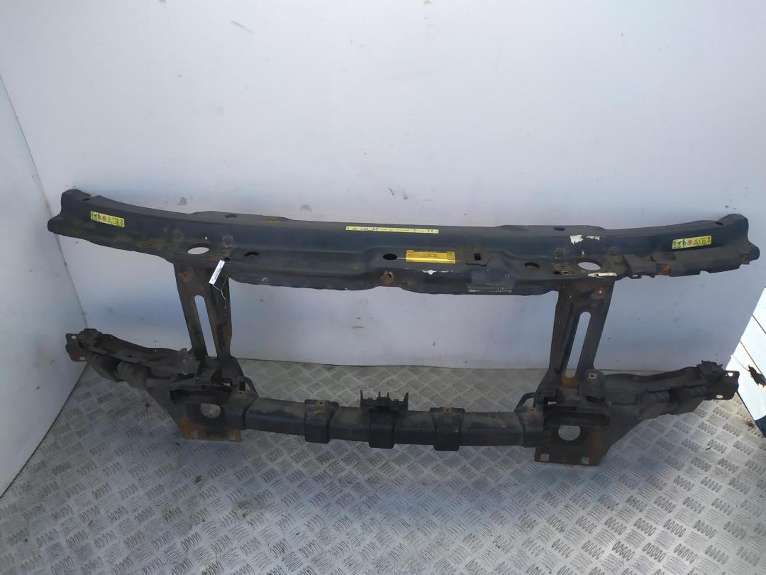 Рамка радиатора Land Rover Range Rover 2005, 3.0 л., дизель, АКПП, серый, внедорожник 5 дв.