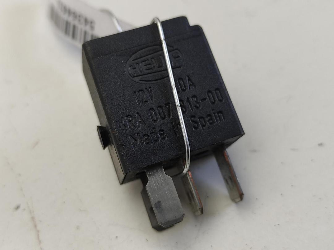 реле (прочие) Mercedes-Benz E W211 2004, 2.7 л., дизель, АКПП, серый, универсал, 0025421119 - фото №1