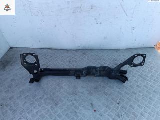 балка под радиатор Audi A4 B6 2003, 2.5 л., дизель, АКПП, чёрный, универсал, 8E0