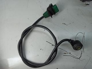 датчик детонации Audi A4 B5 1996, 1.8 л., бензин, МКПП, серый, универсал, 054905377H