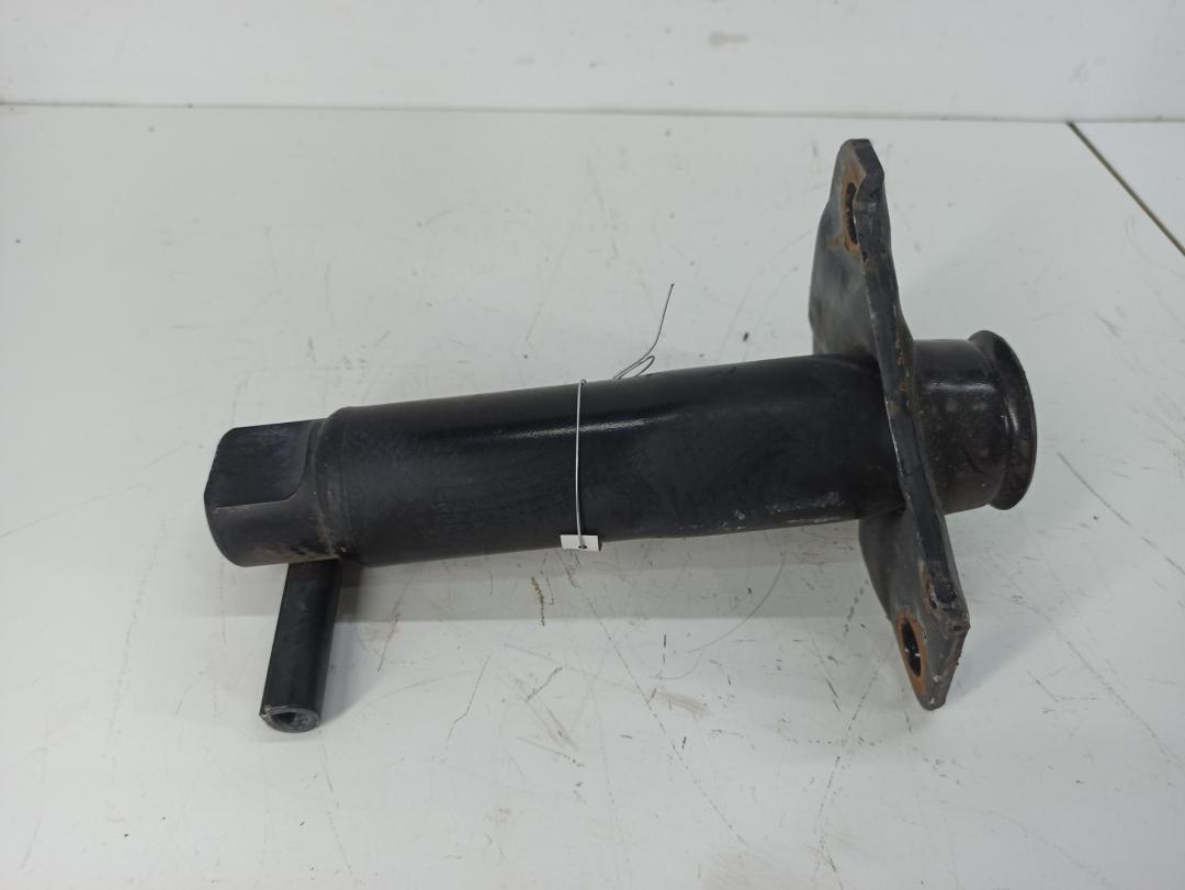 кронштейн переднего бампера Audi A4 B7 2005, 2.0 л., дизель, МКПП, серый, универсал, 8E0807134C