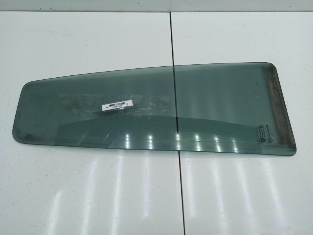 форточка задняя правая Opel Zafira A 2002, 2.2 л., бензин, АКПП, серый, минивэн, 43R007028