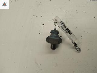 датчик давления масла Volkswagen Passat B2 1982, 1.8 л., бензин, МКПП, синий, седан, 0289190081D