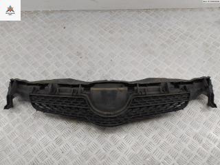 решетка радиатора Toyota Auris 1 поколение 2007, чёрный, хетчбэк 5 дв., 53111-02390