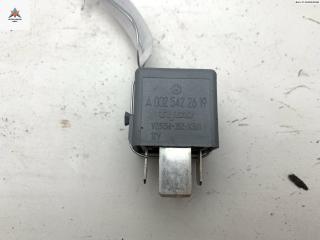 реле (прочие) Mercedes-Benz A-Класс W169 2005, 1.5 л., бензин, МКПП, красный, хетчбэк 3 дв., 0025422619.1