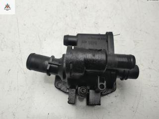 корпус термостата Peugeot 206 1 поколение [рестайлинг] 2006, 1.4 л., дизель, МКПП, синий, универсал, 8486