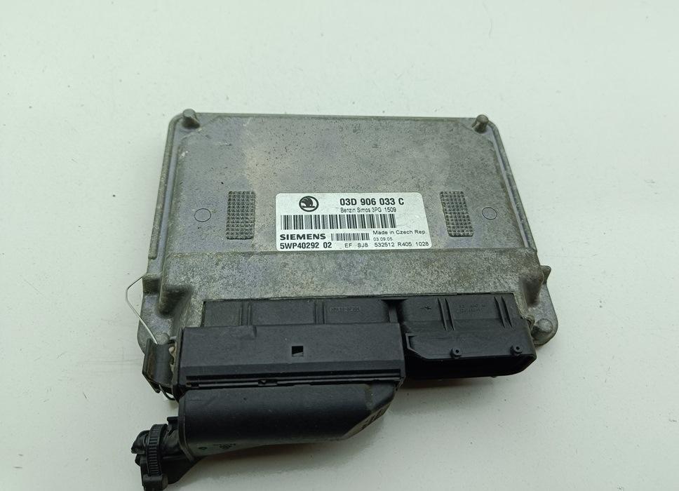 ЭБУ Skoda Fabia mk1 (6Y) 2005, 1.2 л., бензин, МКПП, чёрный, хетчбэк 5 дв., 03D906033C