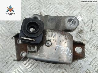 подушка крепления двигателя Opel Corsa D 2006, 1.0 л., бензин, МКПП, белый, хетчбэк 3 дв., 13130739