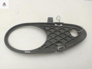 рамка фары противотуманной левой Mercedes-Benz C-Класс W203/S203/CL203 2002, 2.2 л., дизель, АКПП, серый, седан, 2038850523