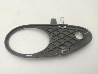 рамка фары противотуманной левой Mercedes-Benz C-Класс W203/S203/CL203 2002, 2.2 л., дизель, АКПП, серый, седан, 2038850523