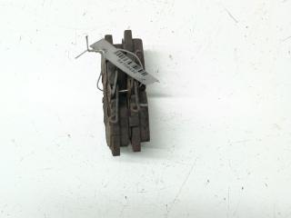 Колодки тормозные задние Ford Focus 1 поколение [рестайлинг] 2003, 1.6 л., i, бензин, МКПП, синий, хетчбэк 5 дв.