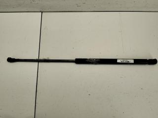 амортизатор крышки багажника (3-5 двери) Volkswagen Passat B5 1999, 1.6 л., бензин, МКПП, красный, универсал, 1J6827550