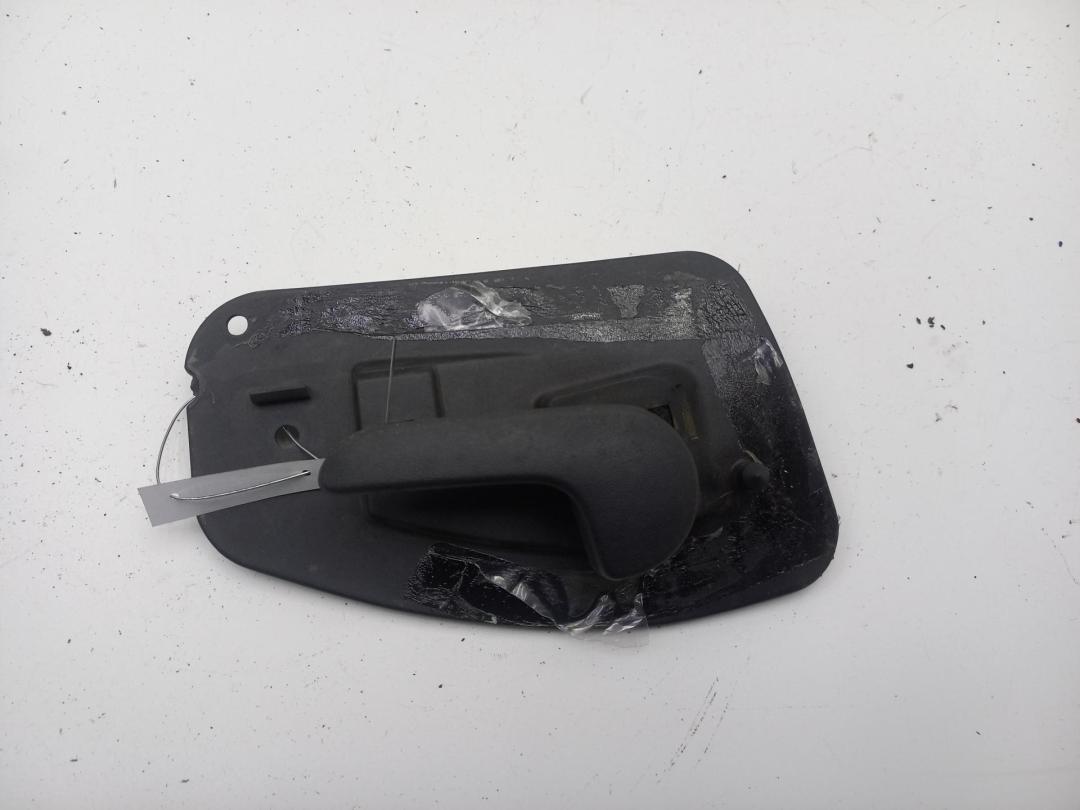 ручка внутренняя задняя левая Opel Corsa C 2001, 1.2 л., бензин, МКПП, серый, хетчбэк 5 дв., 13104269