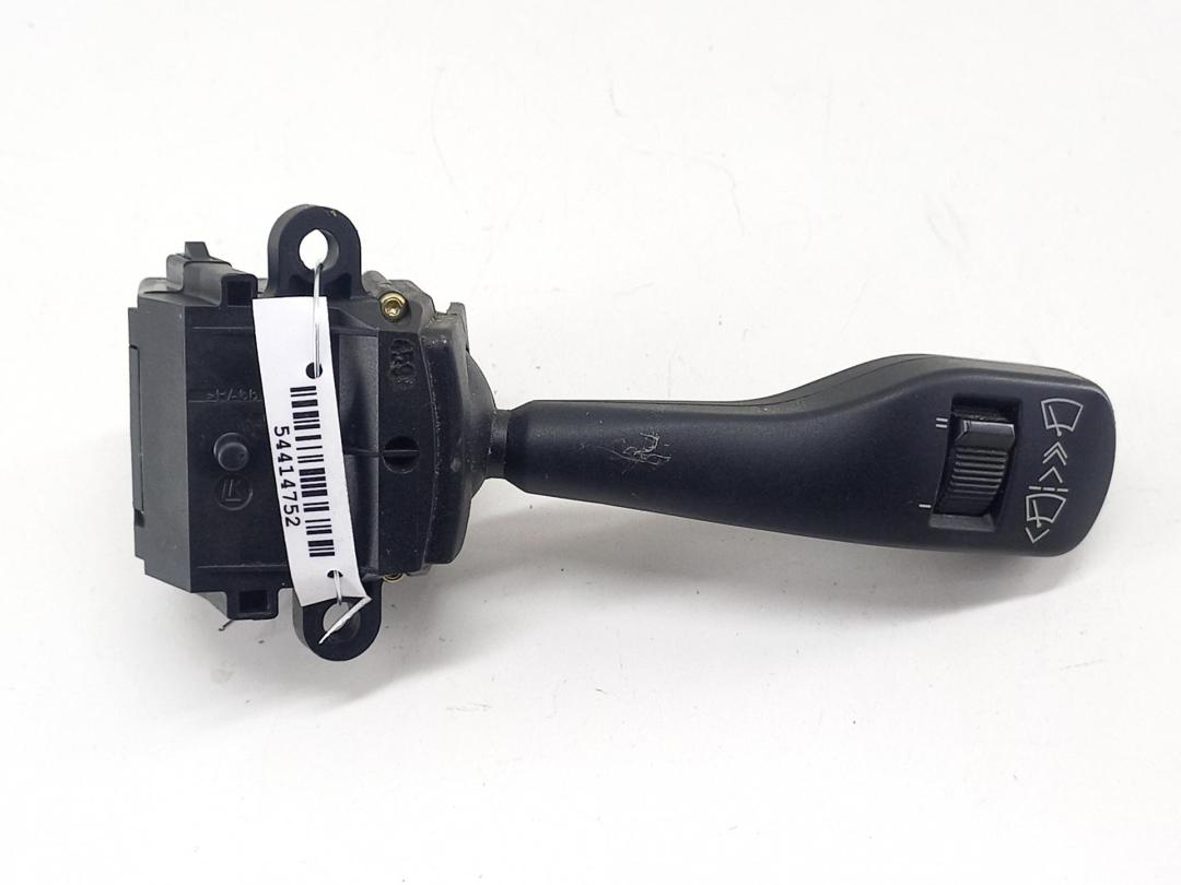 переключатель дворников BMW 5 E39 1999, 2.0 л., бензин, МКПП, серый, седан, 8363664