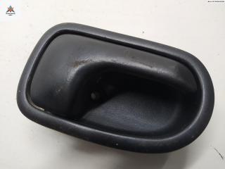 ручка внутренняя передняя правая Mazda 626 GE [рестайлинг] 1995, 1.8 л., бензин, МКПП, зелёный, хетчбэк 5 дв.