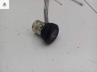 прикуриватель Opel Zafira 1 поколение (A) 2002, 1.8 л., бензин, МКПП, серый, минивэн