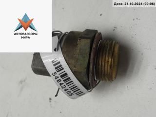 датчик температуры Volkswagen Passat B3 1991, 1.8 л., бензин, АКПП, красный, седан, 357