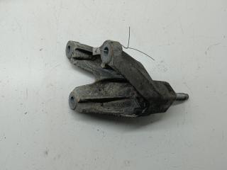 кронштейн КПП Ford Focus 1 поколение [рестайлинг] 2003, 1.6 л., i, бензин, МКПП, синий, хетчбэк 5 дв., 98AB7M125CG