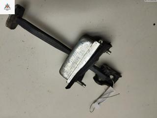 Ограничитель открывания двери задней Ford Focus 2 поколение 2006, хетчбэк 5 дв., 3M51R23500AF